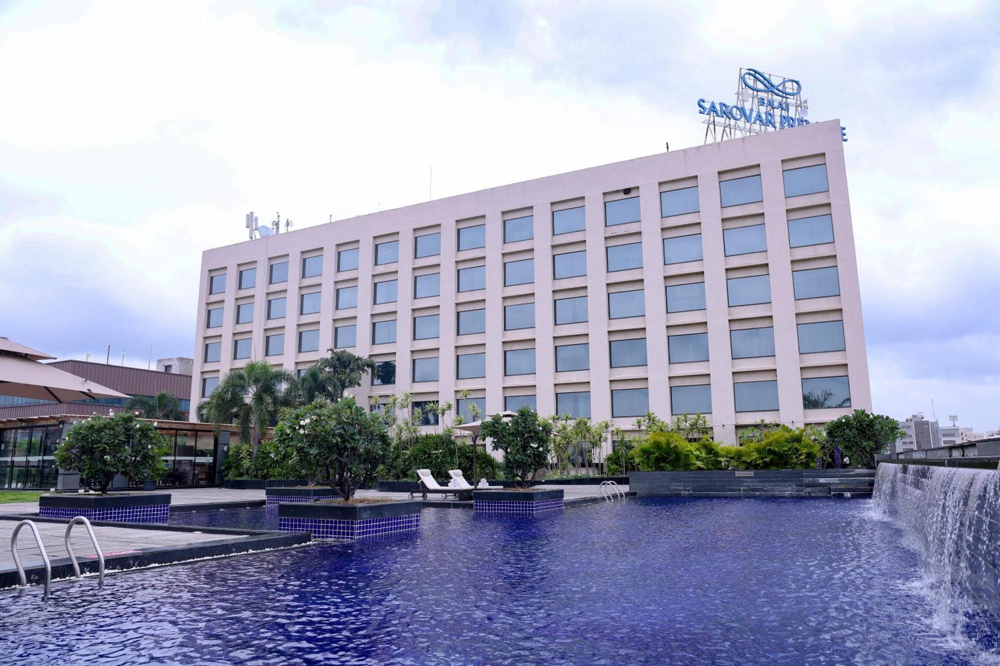 Balaji Sarovar Premiere Solapur Luaran gambar